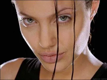 Dossier Lara Croft (2001)